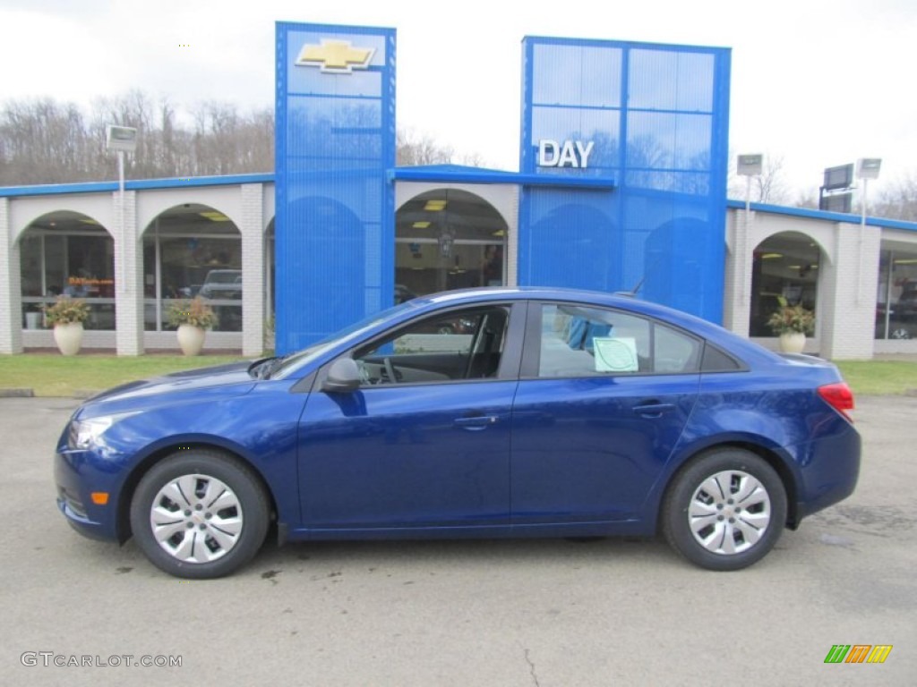 2013 Cruze LS - Blue Topaz Metallic / Jet Black/Medium Titanium photo #2