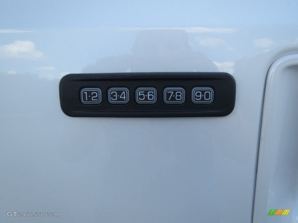 2012 F250 Super Duty Lariat Crew Cab 4x4 - White Platinum Metallic Tri-Coat / Black photo #13