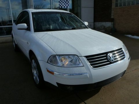 2002 Volkswagen Passat GLX 4Motion Sedan Data, Info and Specs