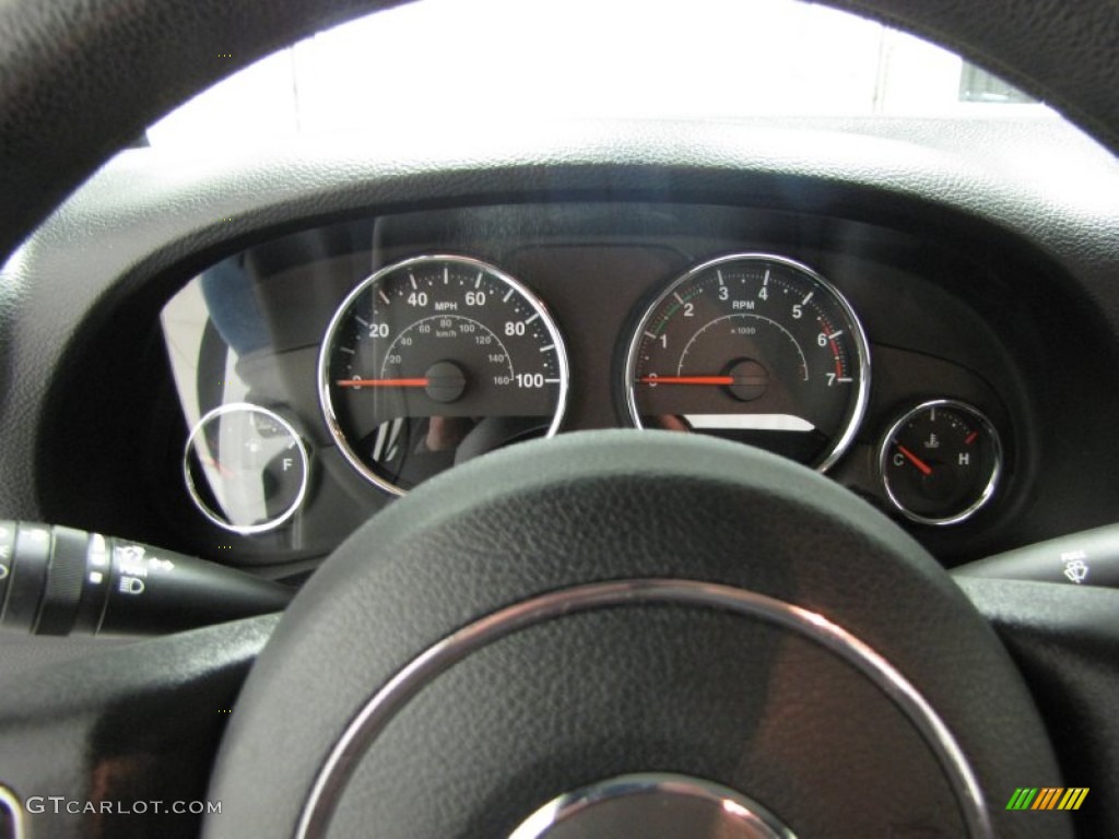 2011 Wrangler Sport 4x4 - Bright White / Black photo #17