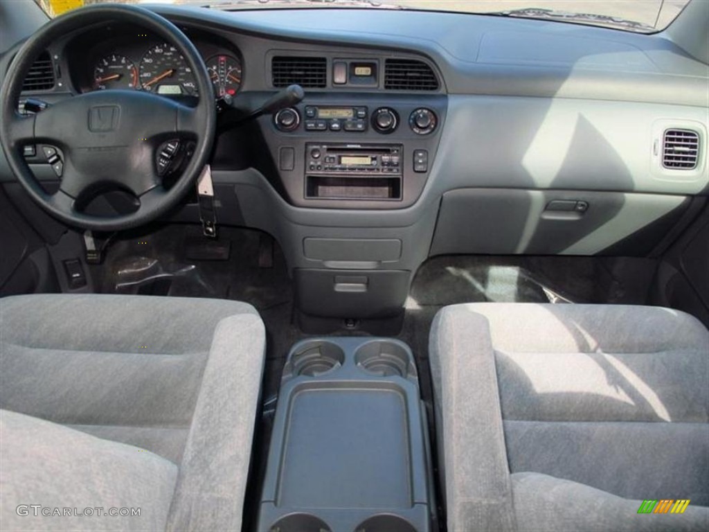 2000 Honda Odyssey EX Fern Dashboard Photo #77142032