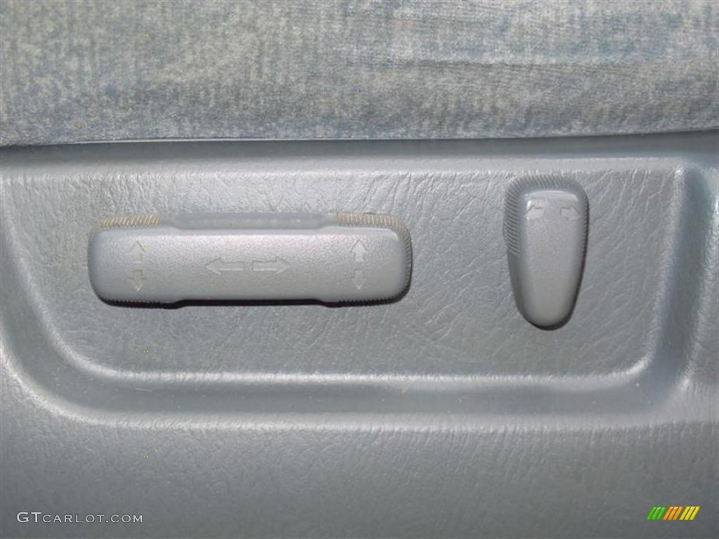 2000 Honda Odyssey EX Controls Photo #77142200