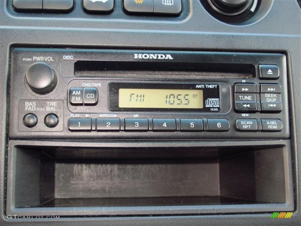 2000 Honda Odyssey EX Audio System Photo #77142285
