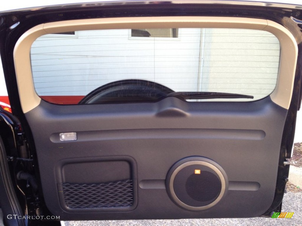 2010 Toyota RAV4 Limited 4WD Door Panel Photos