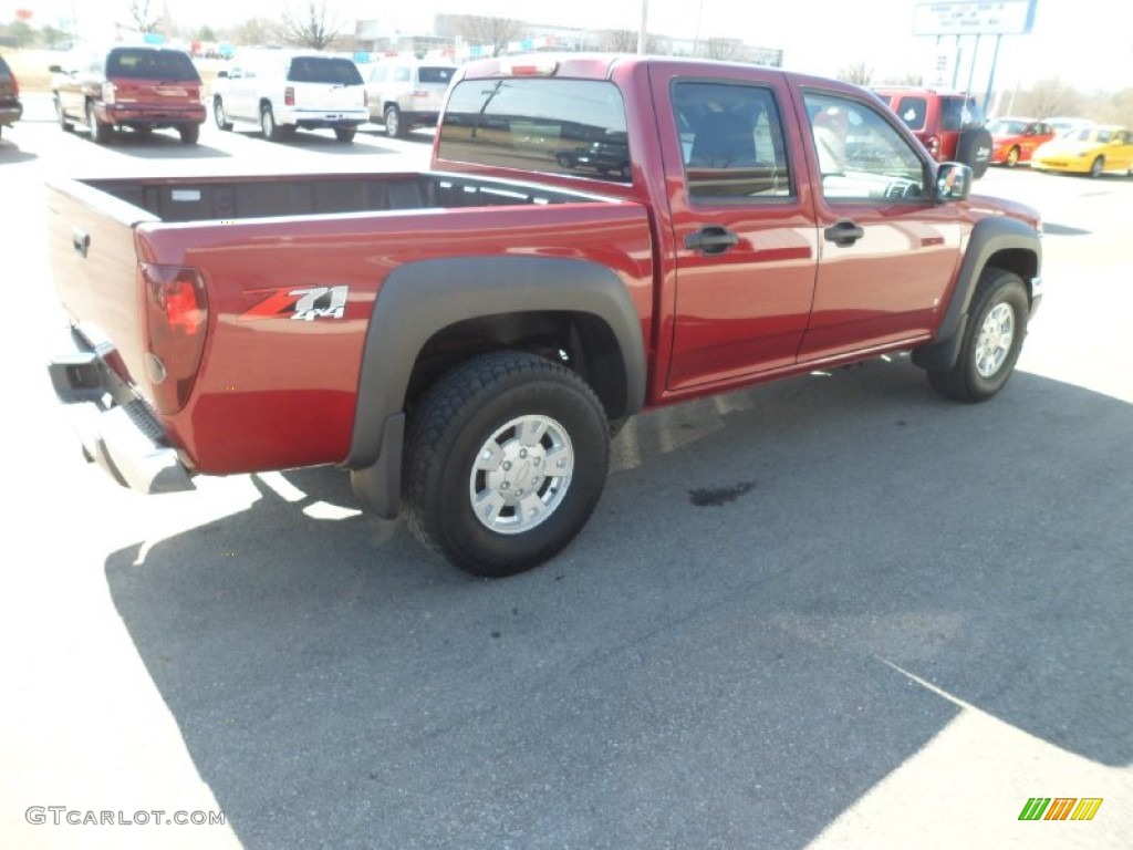 2006 Colorado LT Crew Cab 4x4 - Cherry Red Metallic / Very Dark Pewter photo #6