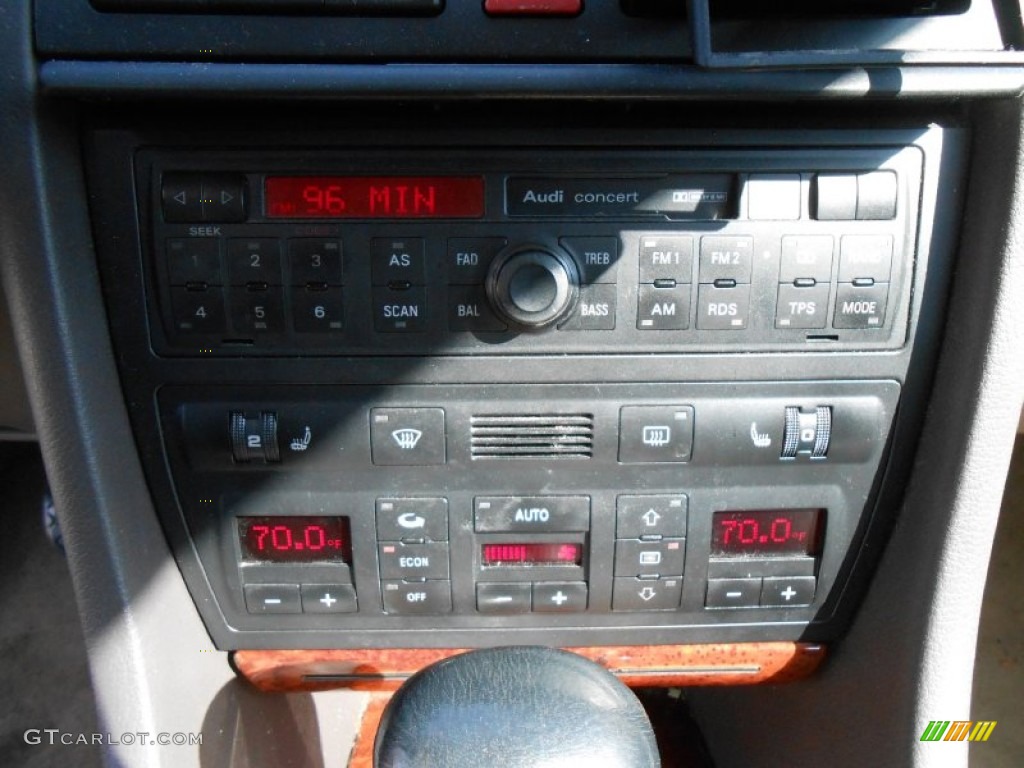 1998 Audi A6 2.8 Sedan Controls Photo #77144877
