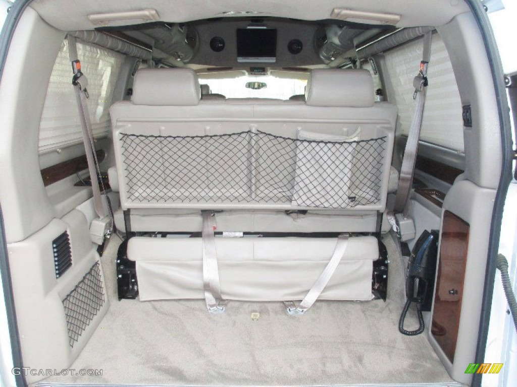2006 GMC Savana Van 1500 Passenger Conversion Trunk Photo #77145205