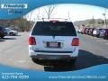 2003 Oxford White Lincoln Navigator Luxury 4x4  photo #8