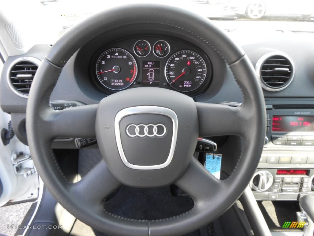 2010 Audi A3 2.0 TFSI Steering Wheel Photos