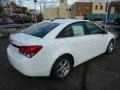 Summit White - Cruze LT Photo No. 4