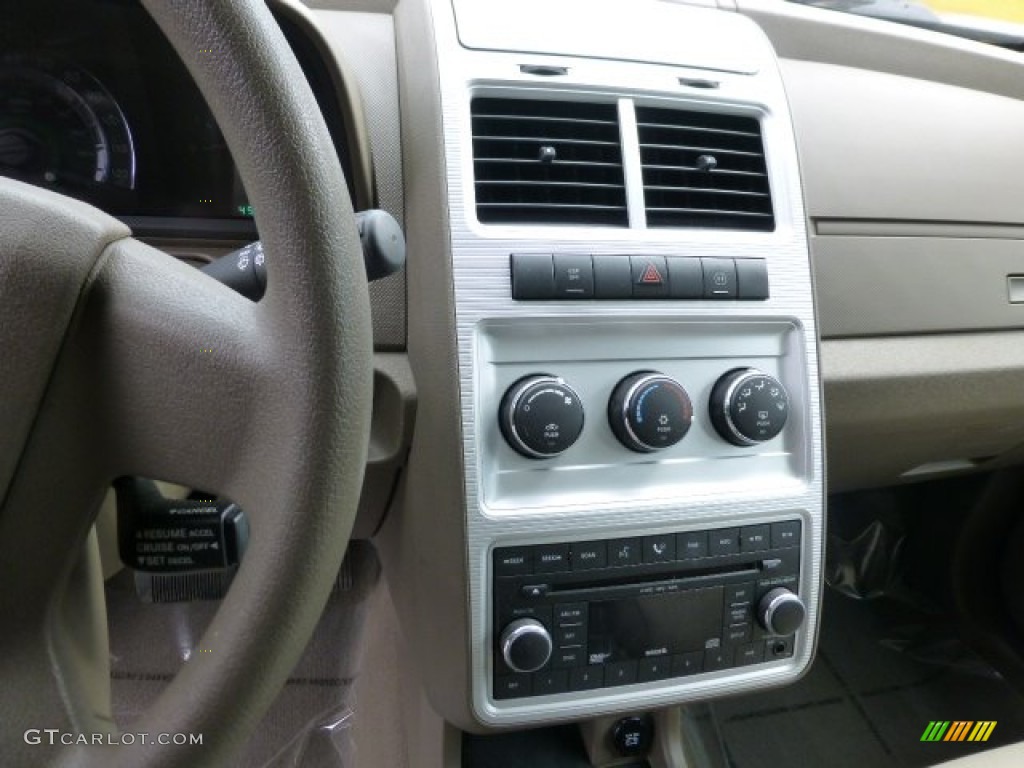 2009 Dodge Journey SXT AWD Controls Photos