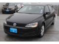 Black - Jetta SE Sedan Photo No. 3
