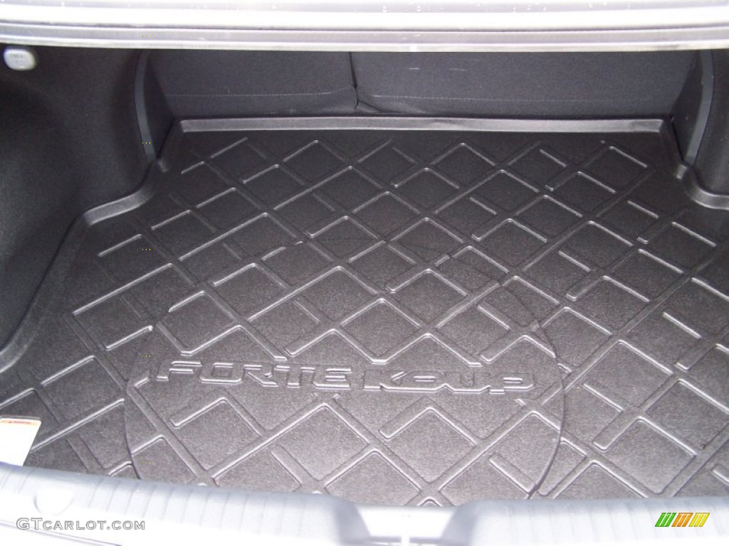 2012 Kia Forte Koup EX Trunk Photo #77152553