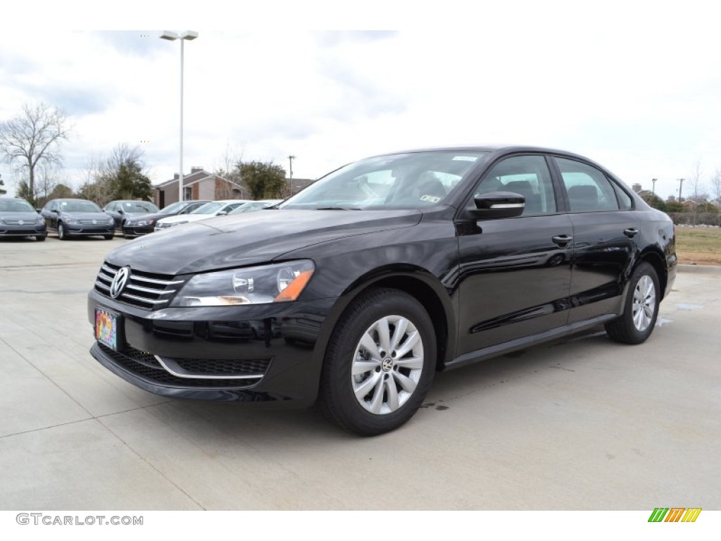 2013 Passat 2.5L S - Black / Titan Black photo #1