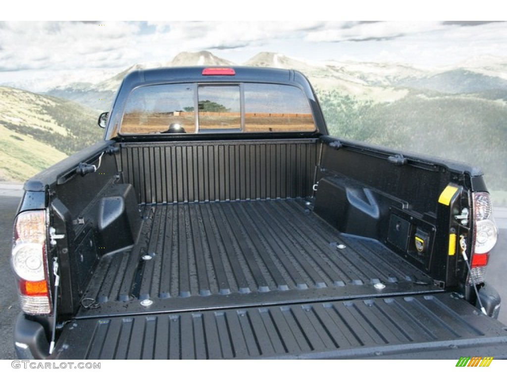 2013 Toyota Tacoma V6 TRD Access Cab 4x4 Trunk Photos