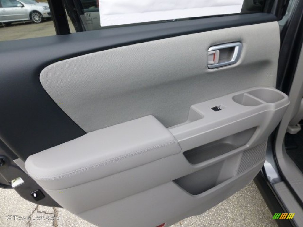 2013 Honda Pilot EX 4WD Gray Door Panel Photo #77155527