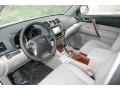 Ash 2013 Toyota Highlander Limited 4WD Interior