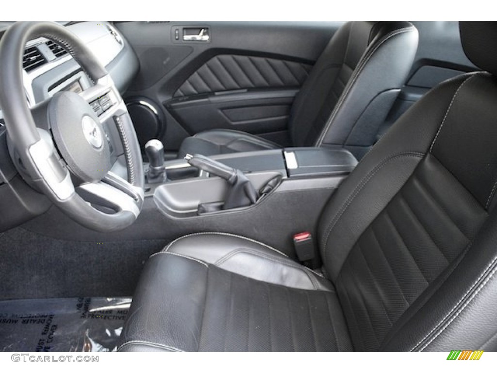 Charcoal Black Interior 2010 Ford Mustang GT Premium Coupe Photo #77157101