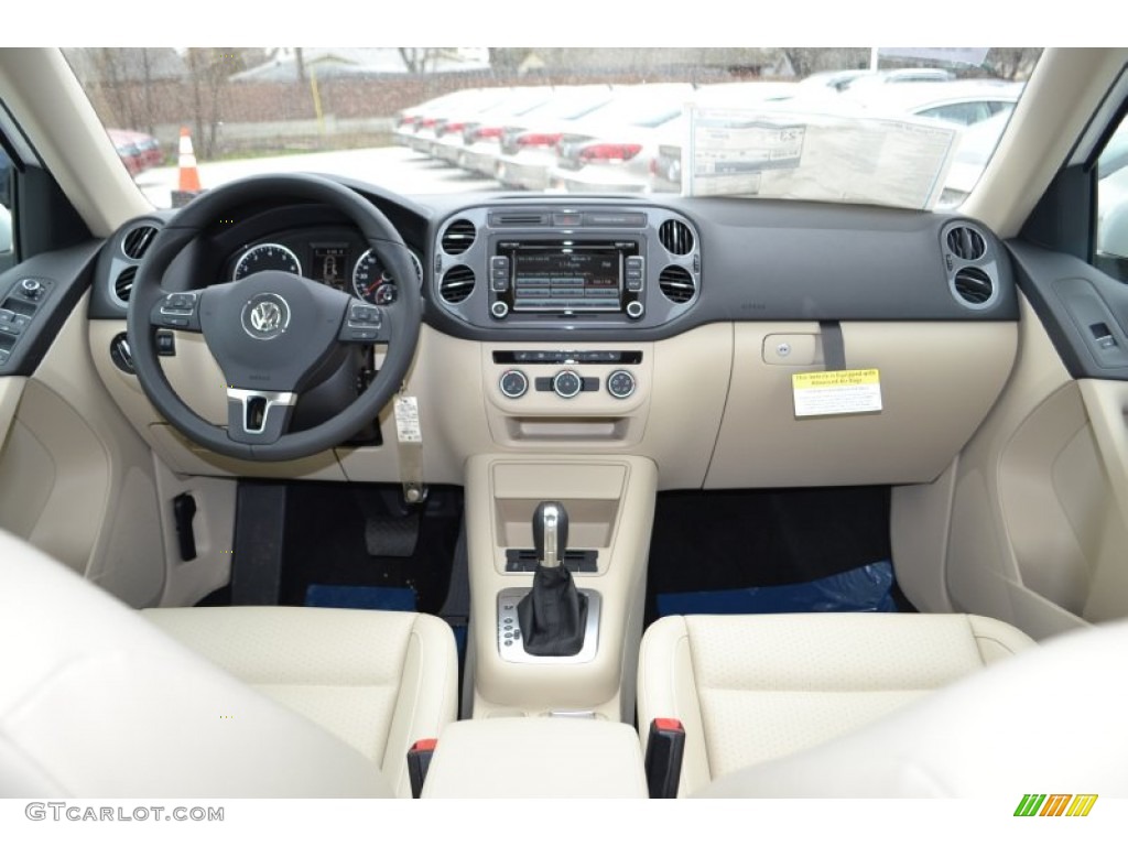 2013 Volkswagen Tiguan SE 4Motion Beige Dashboard Photo #77157372