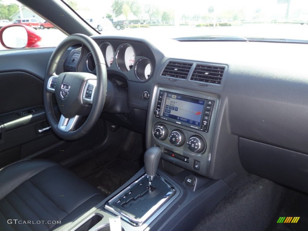 2011 Dodge Challenger R/T Classic Dashboard Photos
