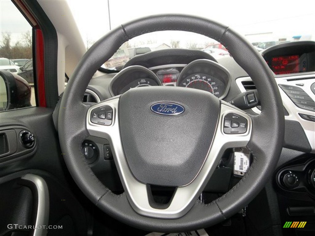 2013 Fiesta SE Sedan - Ruby Red / Charcoal Black photo #16