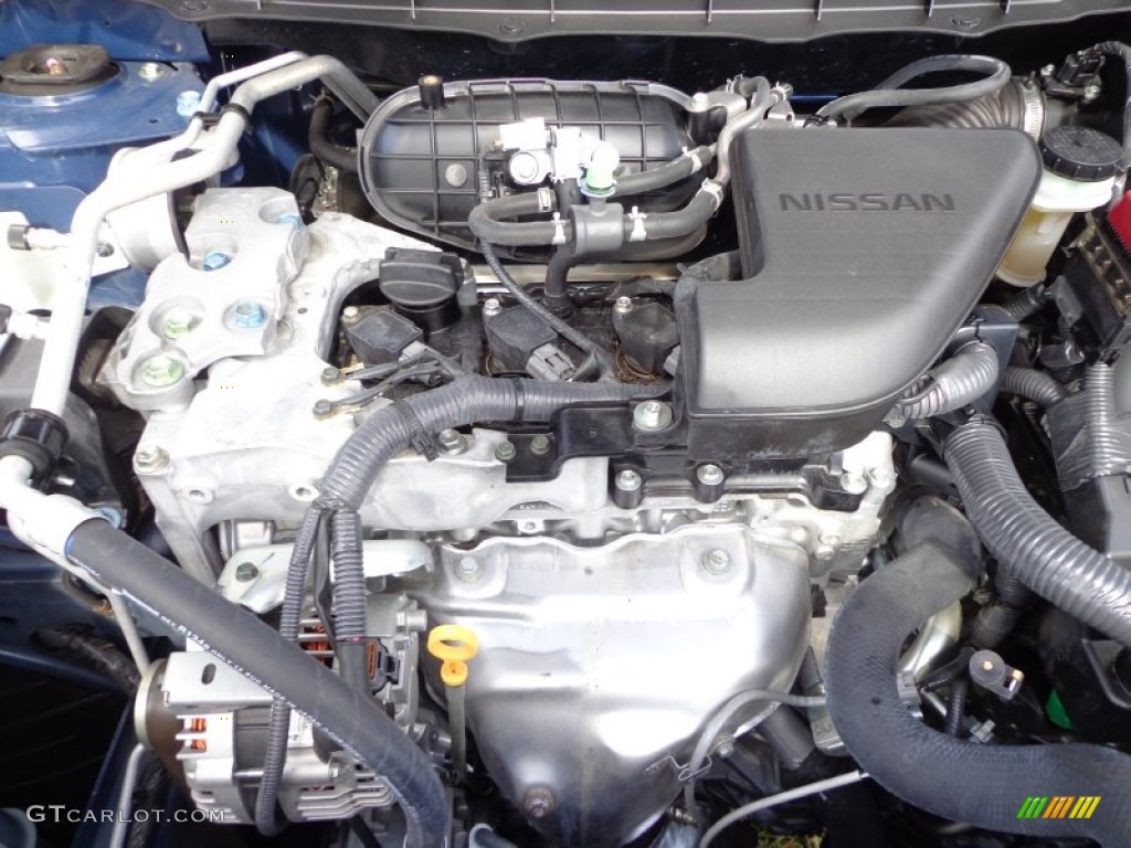 2010 Nissan Rogue S Engine Photos