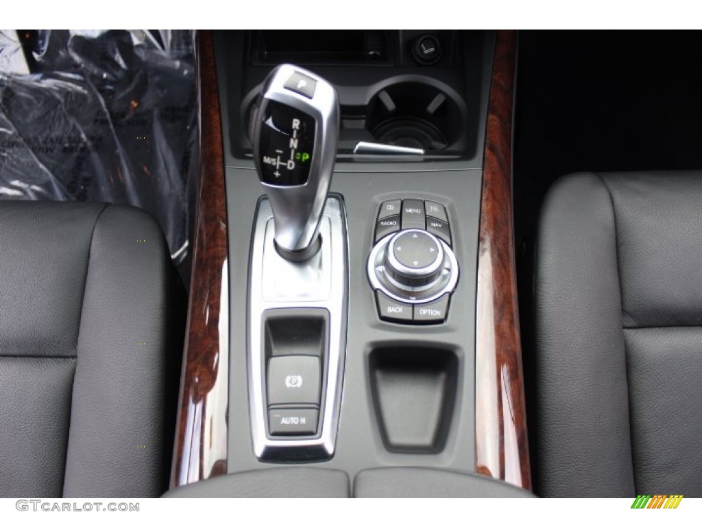 2013 X5 xDrive 35i Premium - Alpine White / Black photo #15