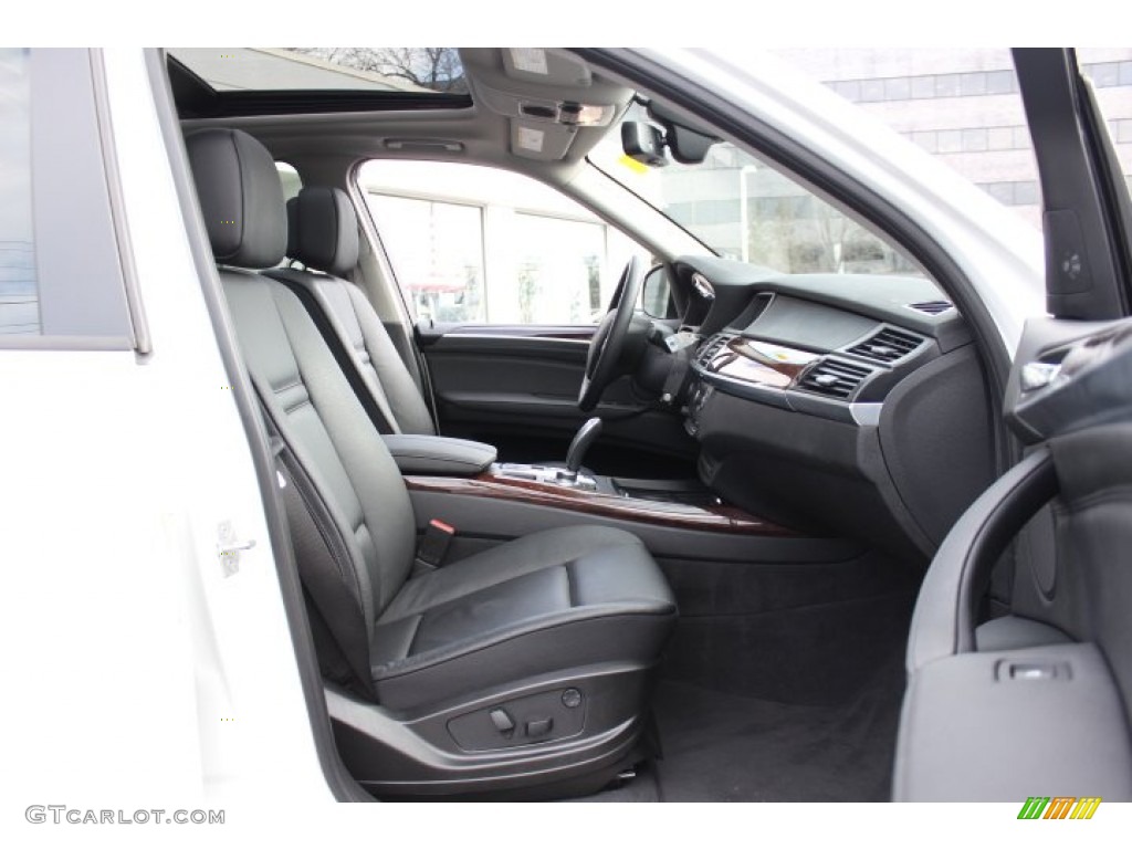 2013 X5 xDrive 35i Premium - Alpine White / Black photo #28