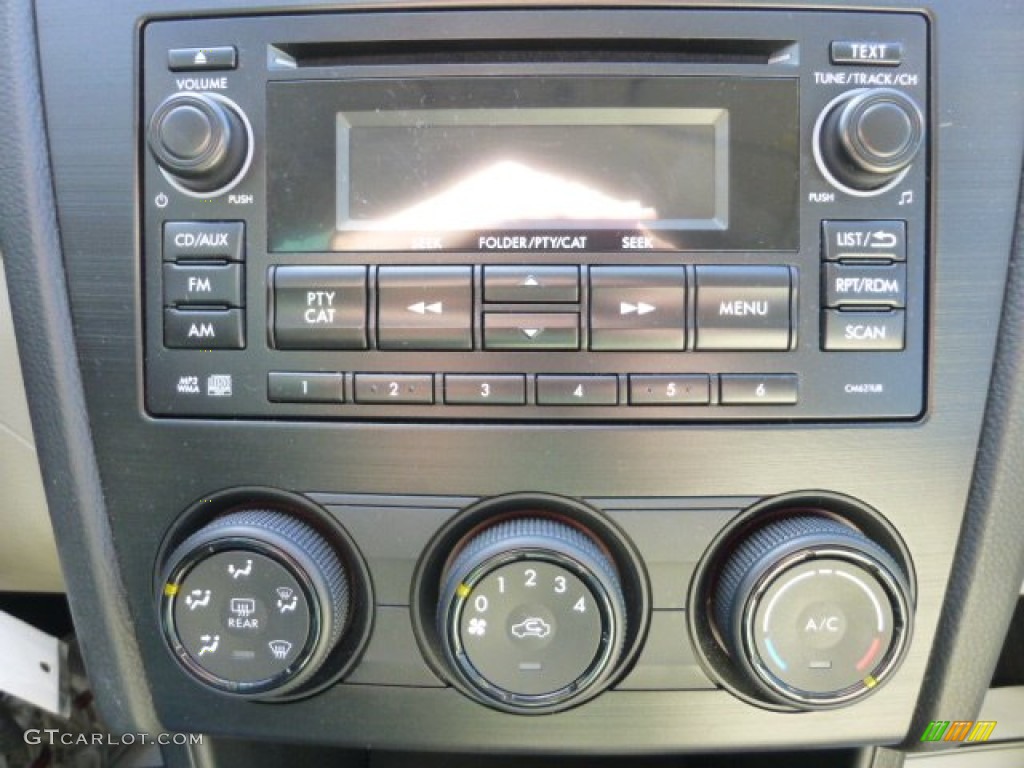 2012 Subaru Impreza 2.0i Sport Premium 5 Door Controls Photos