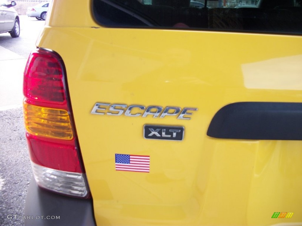 2002 Escape XLT V6 4WD - Chrome Yellow / Medium Parchment photo #10
