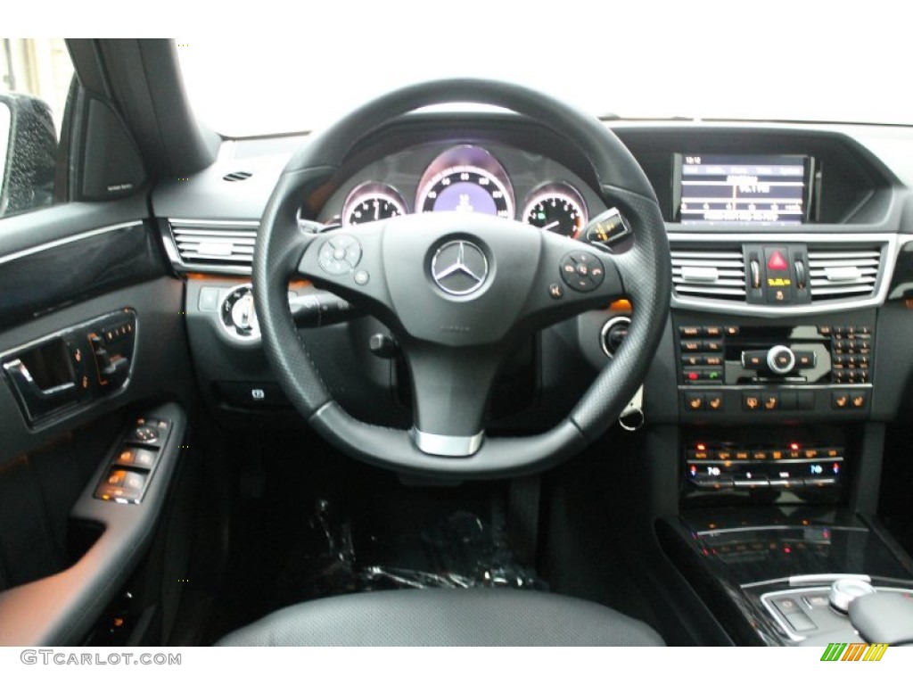 2010 Mercedes-Benz E 550 Sedan Black Dashboard Photo #77169294