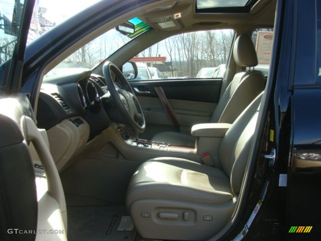 2010 Highlander Limited 4WD - Black / Sand Beige photo #7