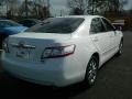 Super White - Camry Hybrid Photo No. 3