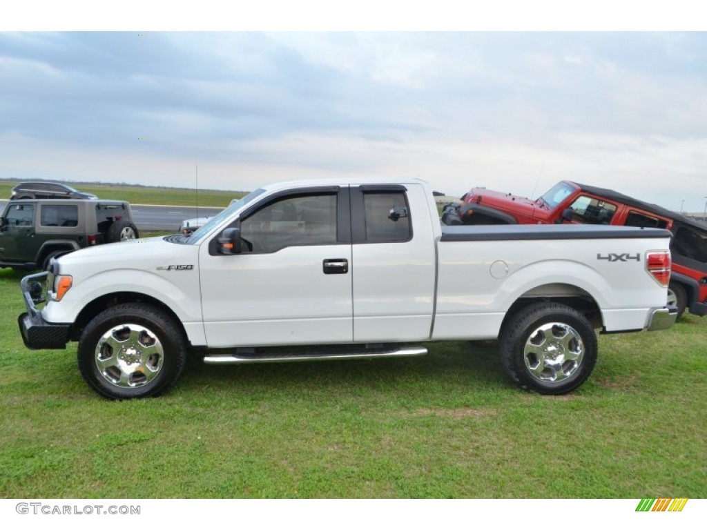 Oxford White 2010 Ford F150 XLT SuperCab 4x4 Exterior Photo #77172821