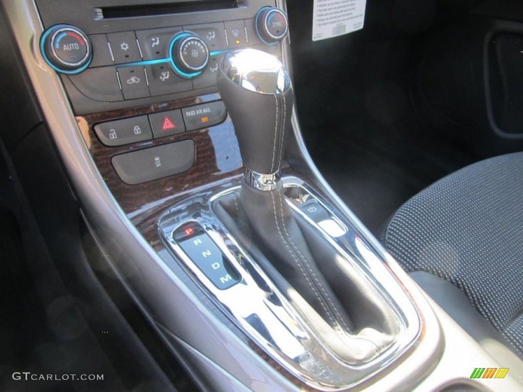 2013 Chevrolet Malibu LT Transmission Photos