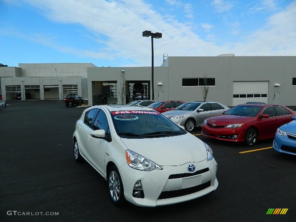 2012 Prius c Hybrid Four - Super White / Gray photo #1