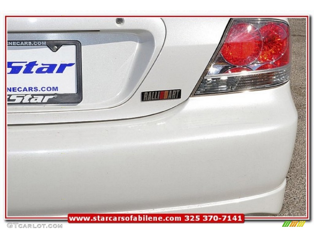 2004 Lancer RALLIART - Innsbruck White / Black/Red photo #6