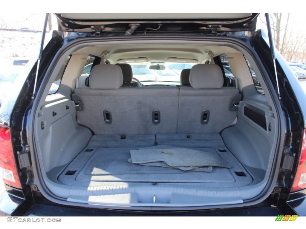 2005 Jeep Grand Cherokee Laredo 4x4 Trunk Photo #77174207