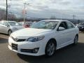 Super White - Camry SE Photo No. 3