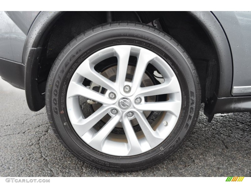 2011 Nissan Juke SL Wheel Photos
