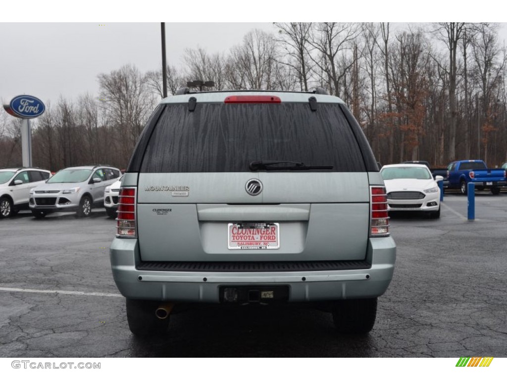 2005 Mountaineer V6 Premier - Satellite Silver Metallic / Midnight Grey photo #4