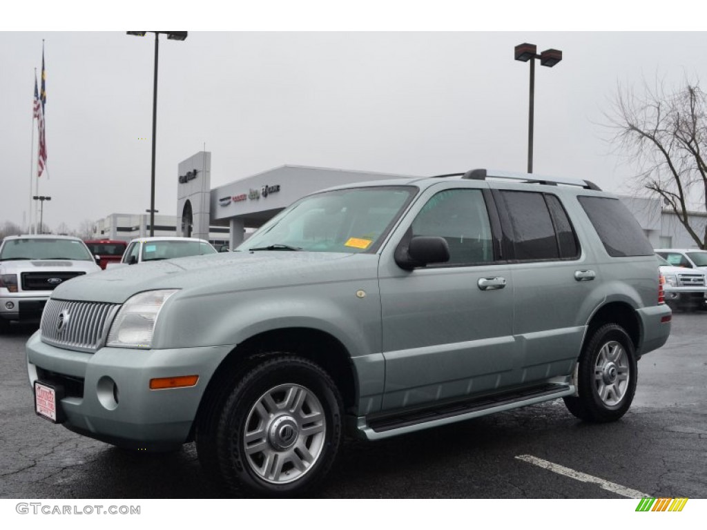 Satellite Silver Metallic 2005 Mercury Mountaineer V6 Premier Exterior Photo #77176505
