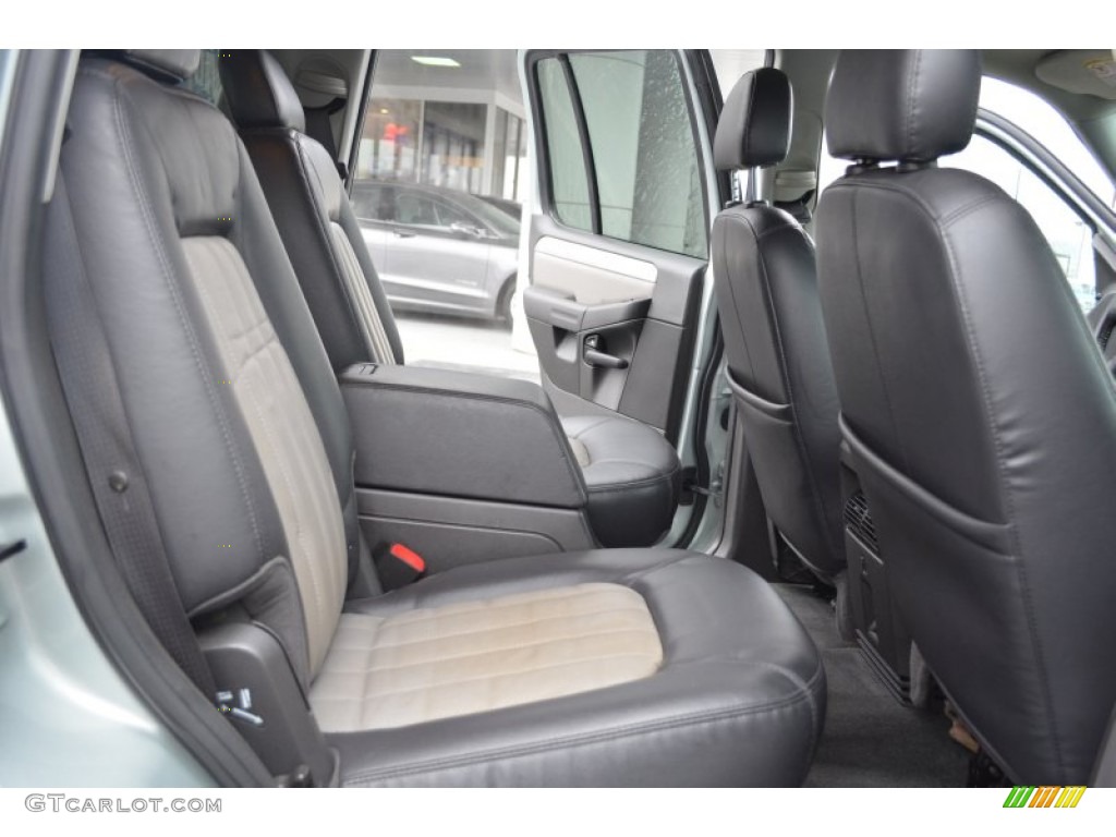 Midnight Grey Interior 2005 Mercury Mountaineer V6 Premier Photo #77176705