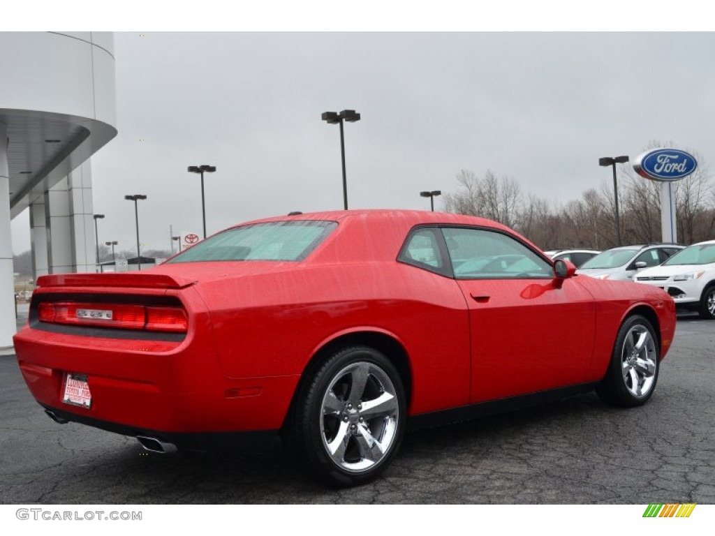 Redline 3 Coat Pearl 2012 Dodge Challenger SXT Plus Exterior Photo #77177360