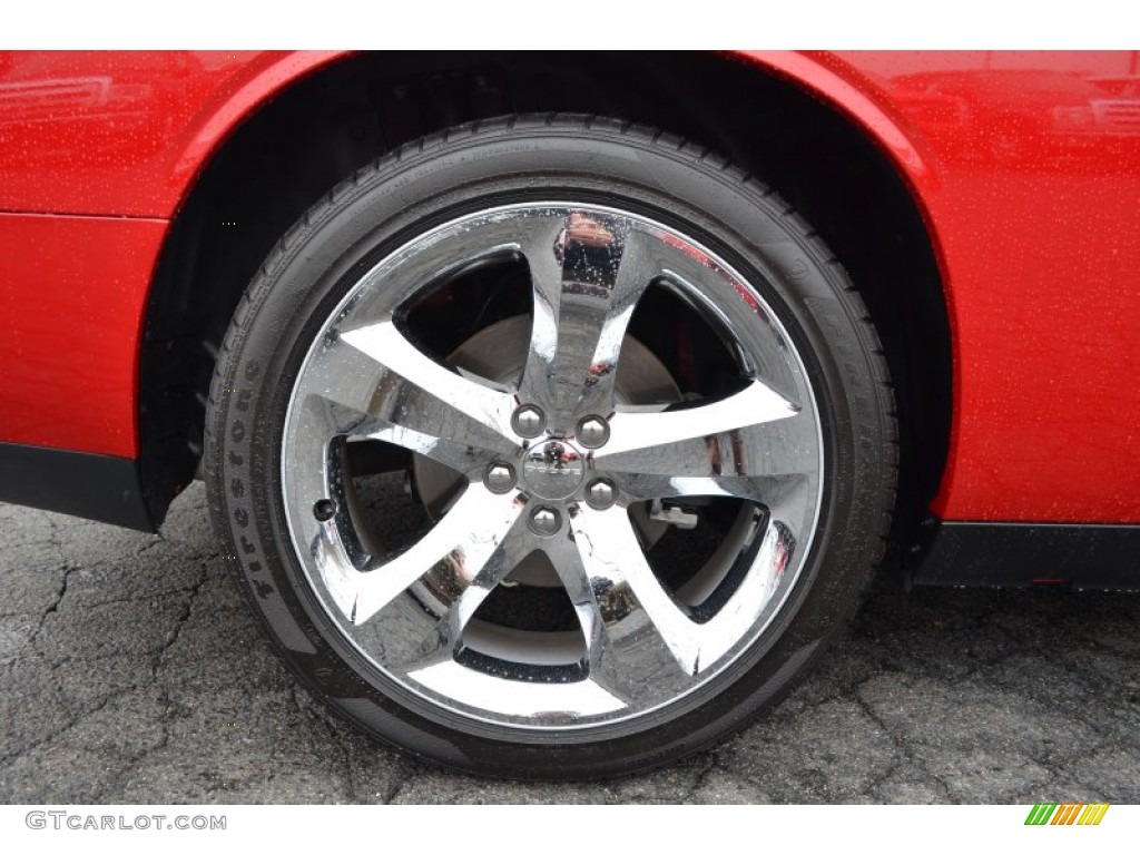2012 Dodge Challenger SXT Plus Wheel Photos
