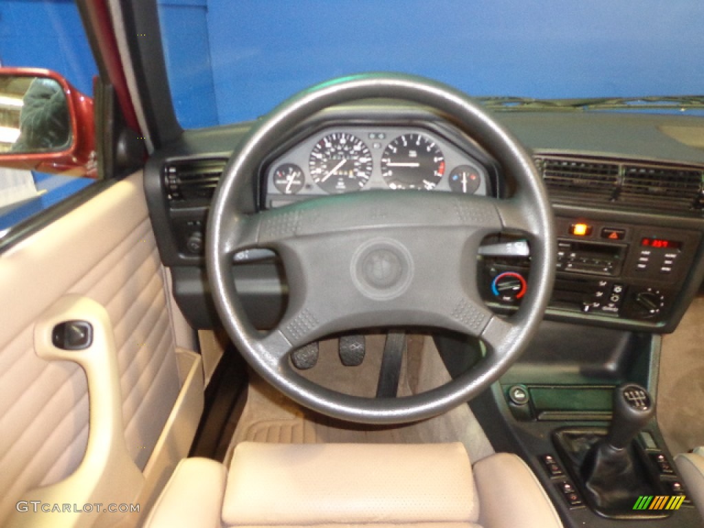 1991 BMW 3 Series 318i Convertible Beige Steering Wheel Photo #77182599