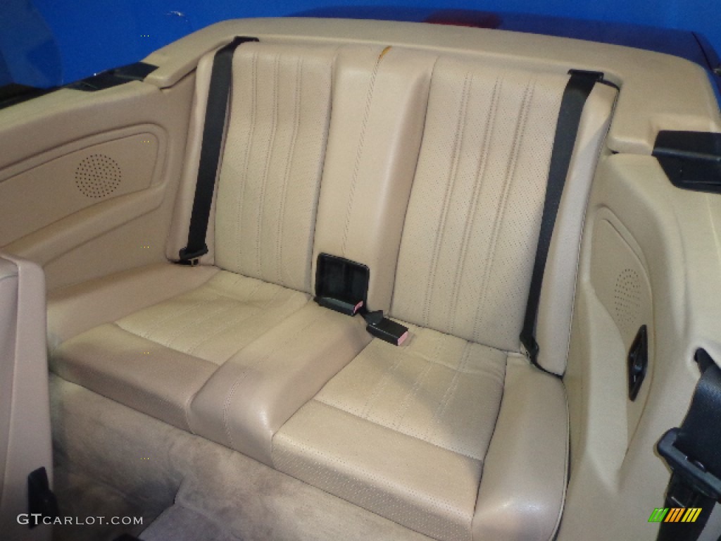 1991 BMW 3 Series 318i Convertible Rear Seat Photo #77182718