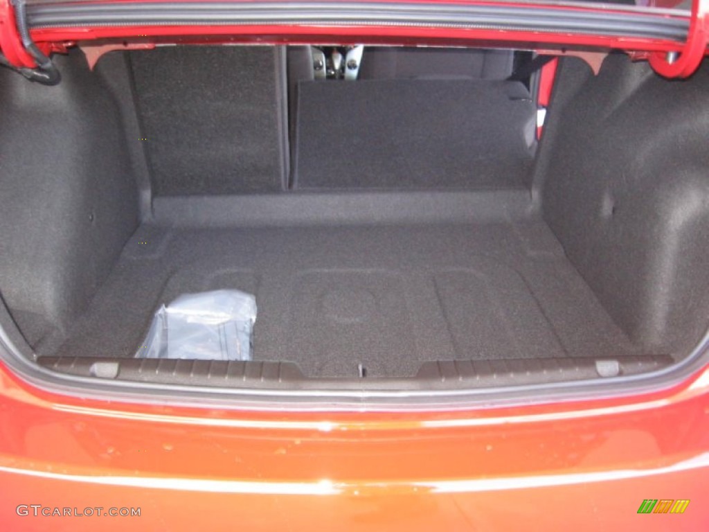 2013 Chevrolet Cruze LT/RS Trunk Photo #77183628