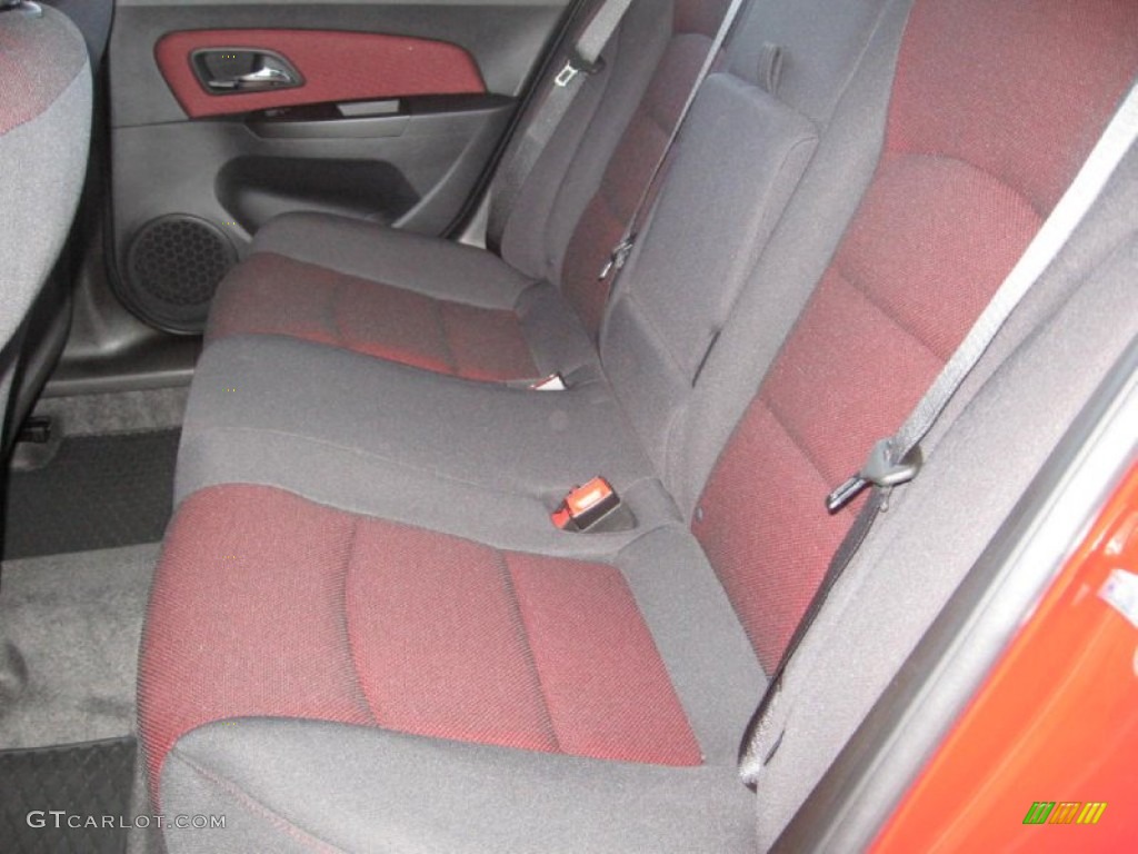 2013 Chevrolet Cruze LT/RS Rear Seat Photo #77183716