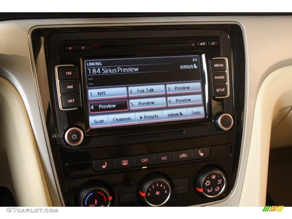 2013 Volkswagen Passat 2.5L SE Controls Photo #77189111